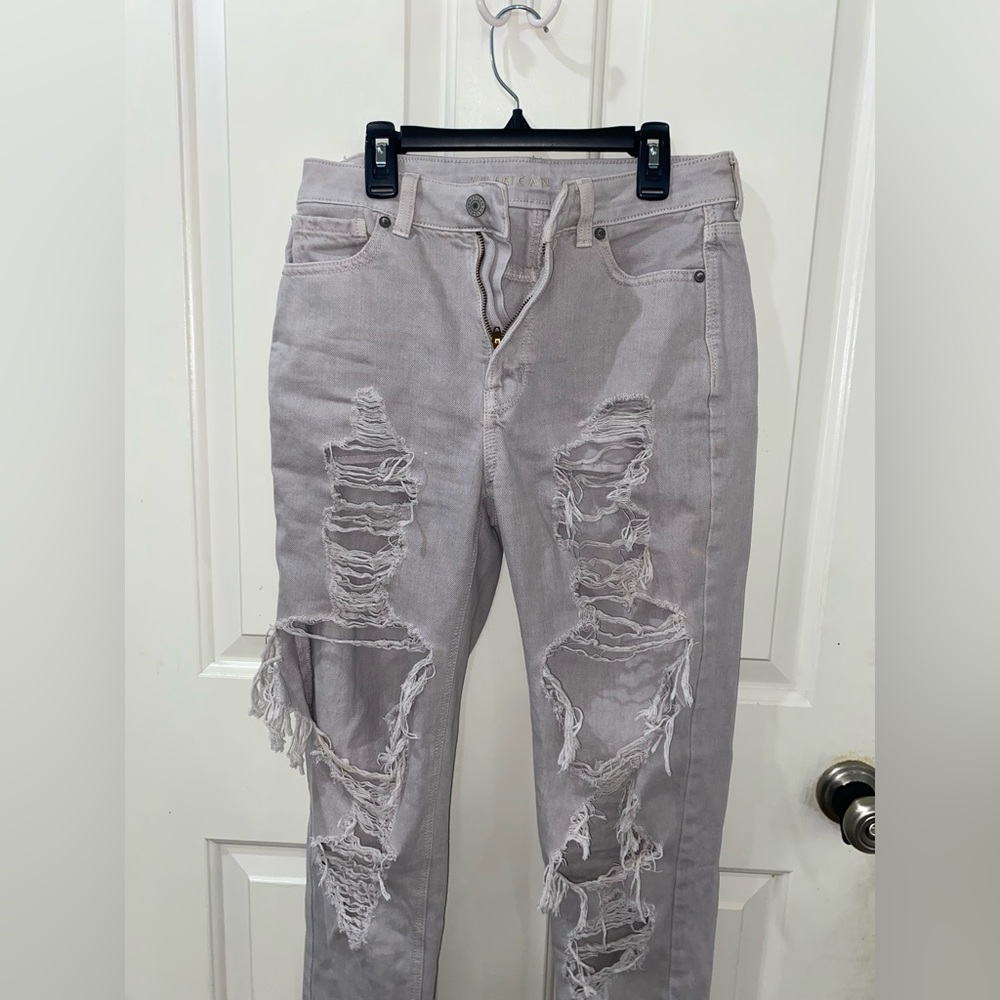 American Eagle ripped mom jeans